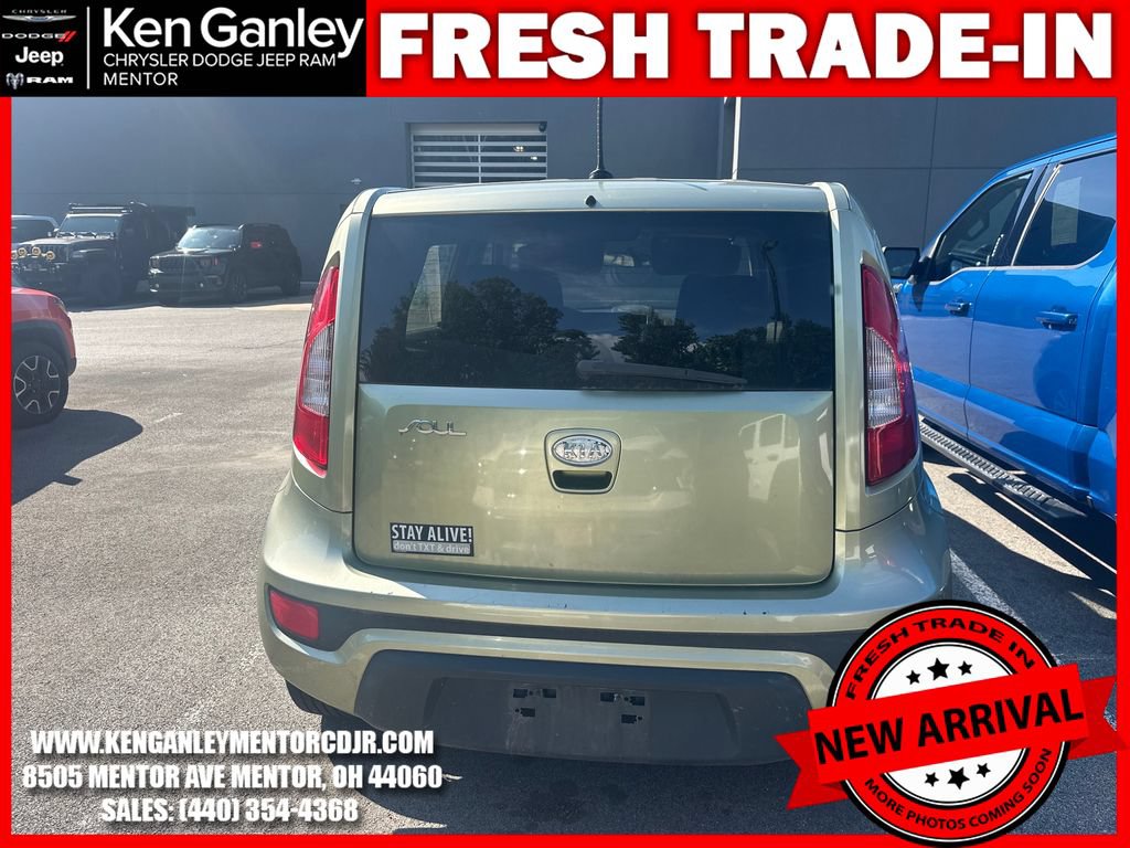 Used 2012 Kia Soul FWD image 9