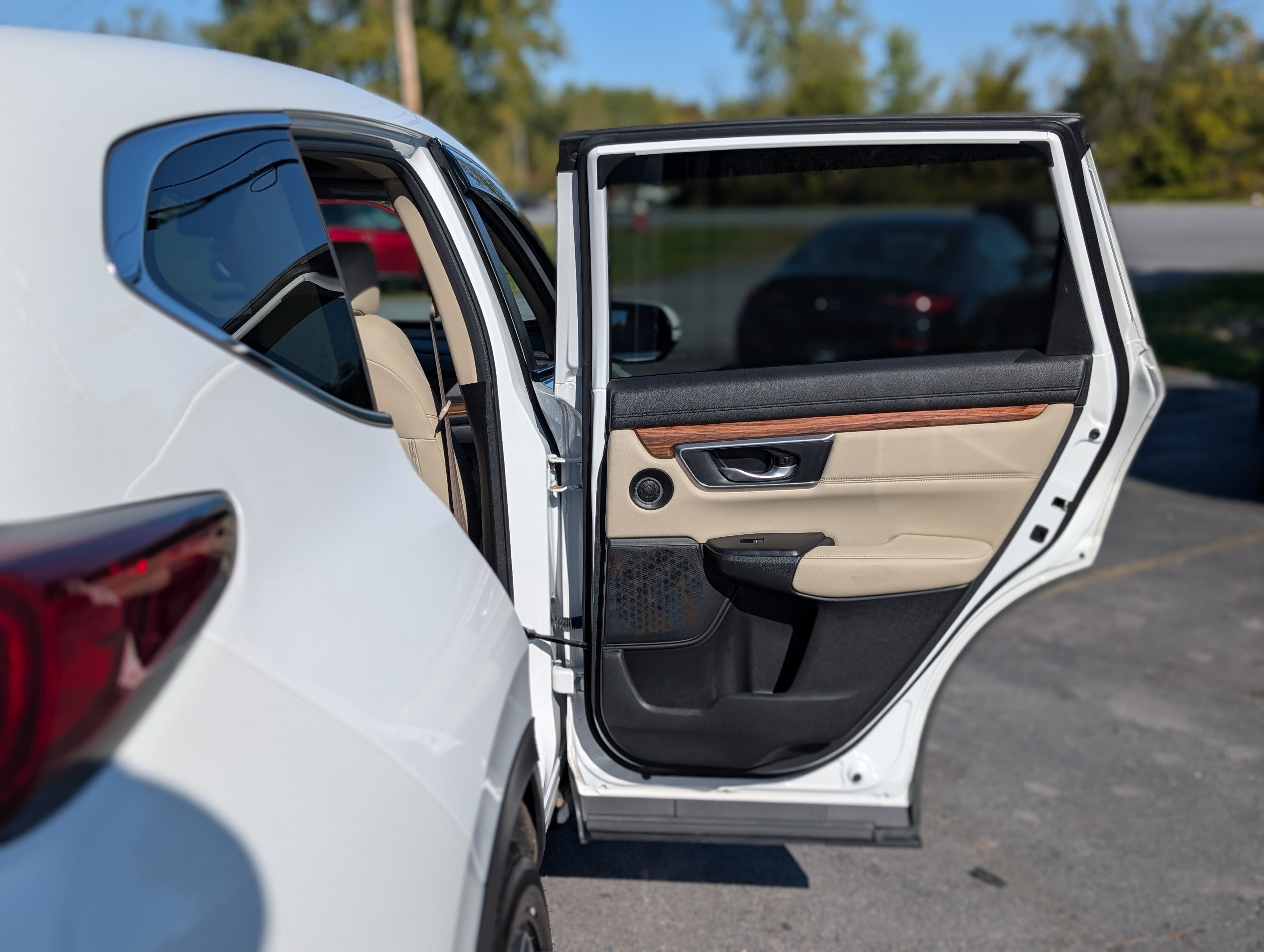 Used 2022 Honda CR-V EX-L image 39