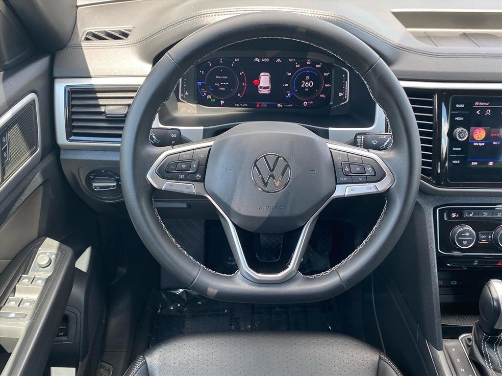 Certified 2023 Volkswagen Atlas Cross Sport SE w/ Panoramic Sunroof Package AWD/4WD image 5