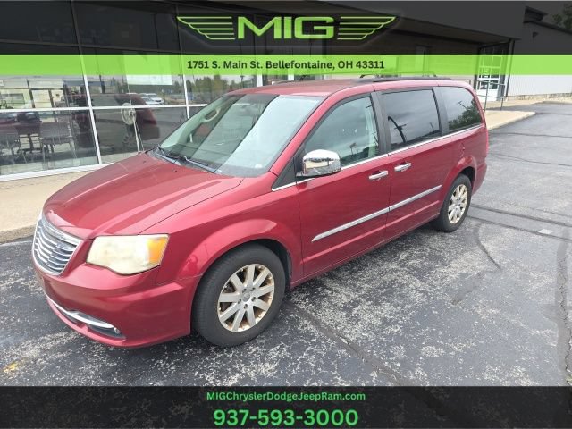 Used 2012 Chrysler Town & Country Touring-L w/ Entertainment Group #2