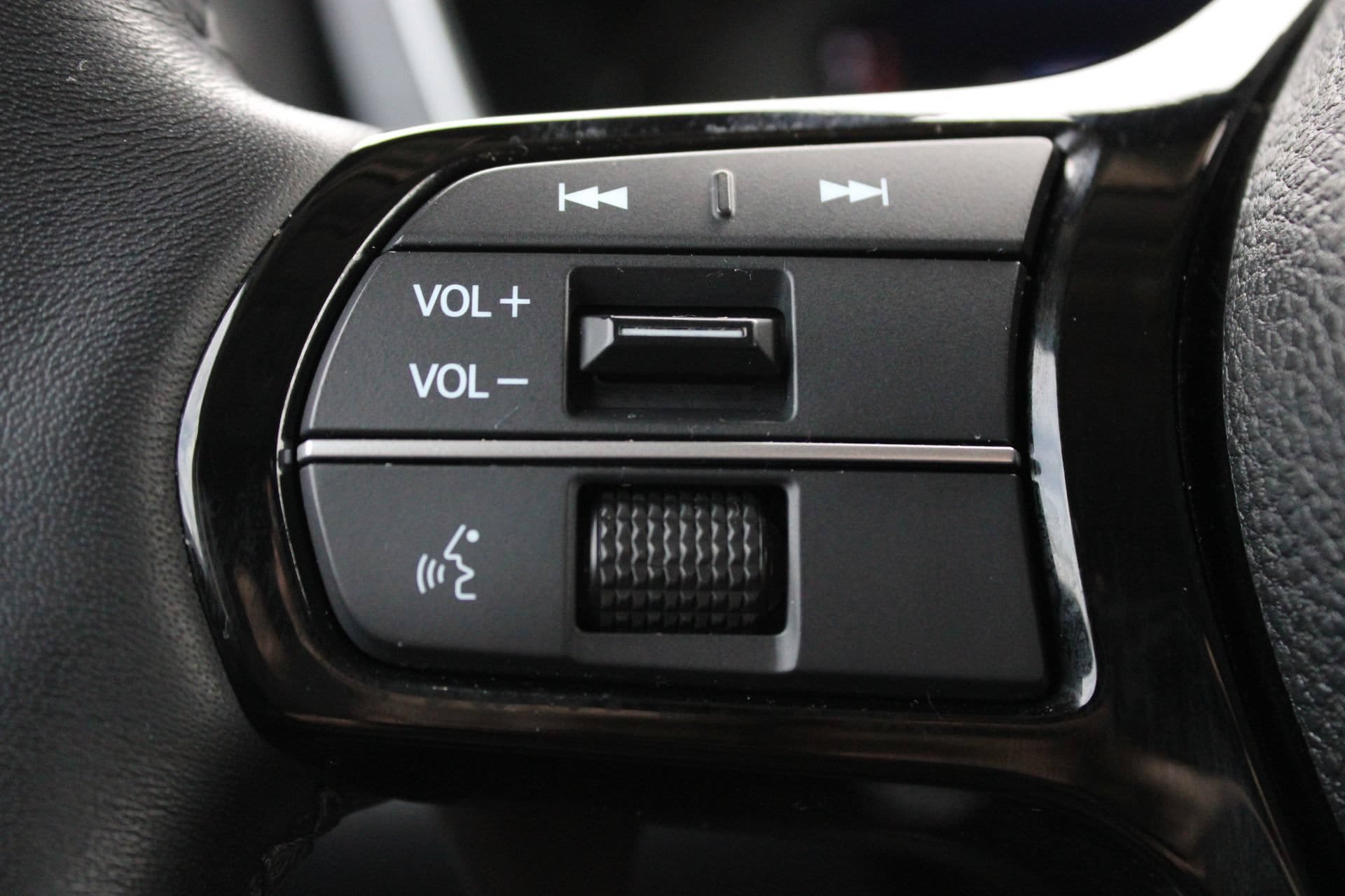 Used 2025 Honda Pilot Elite image 31