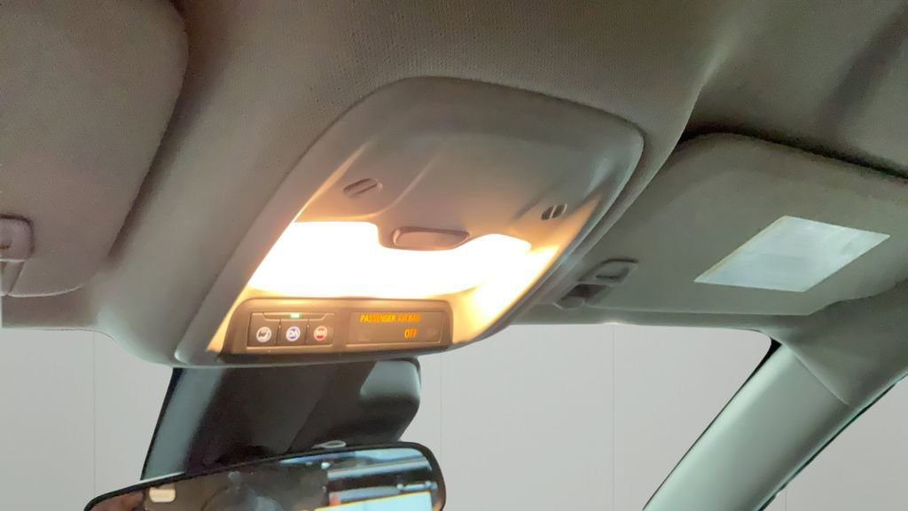 Used 2023 Buick Encore GX Preferred w/ Cold Weather Comfort Package AWD/4WD image 25