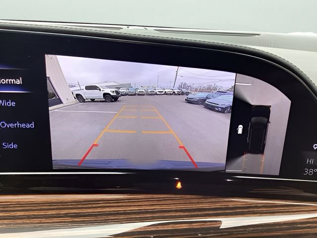 Used 2024 Cadillac Escalade ESV Premium Luxury image 33