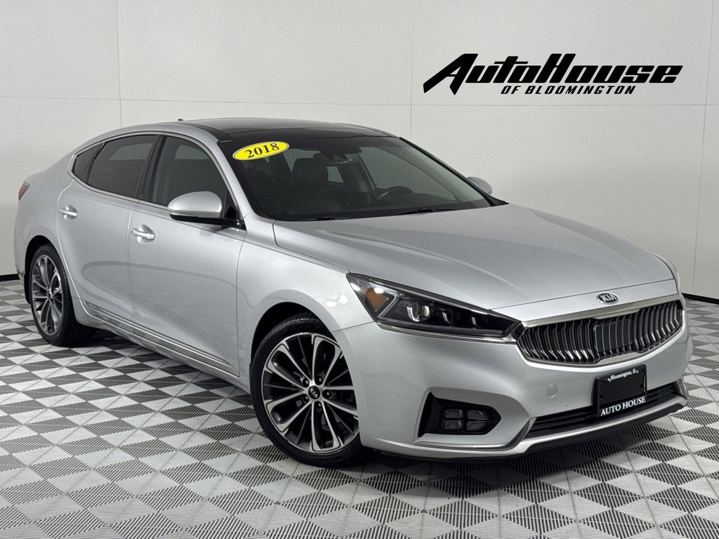 Used 2018 Kia Cadenza Technology image 1