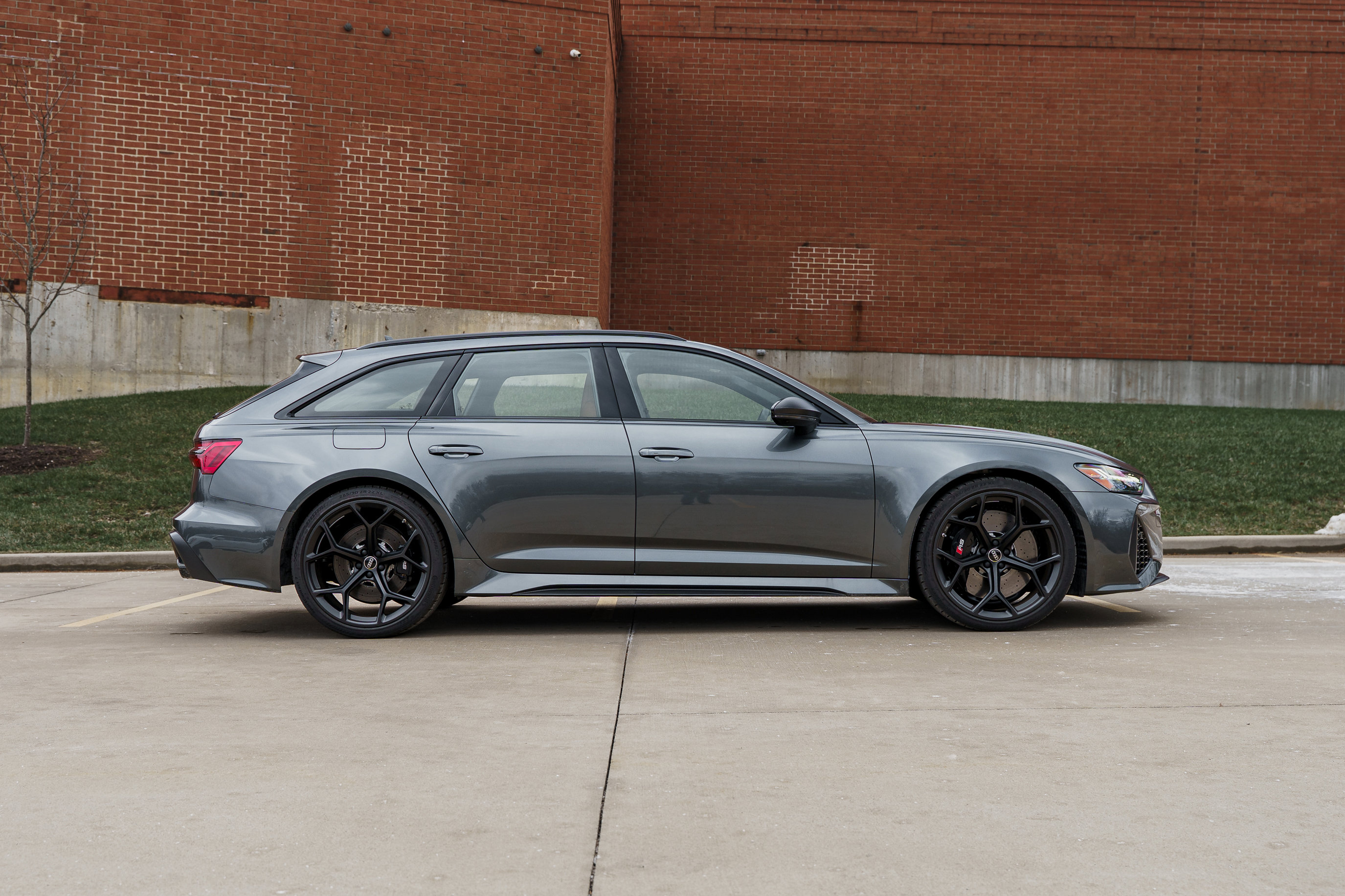 New 2026 Audi RS 6 performance image 3