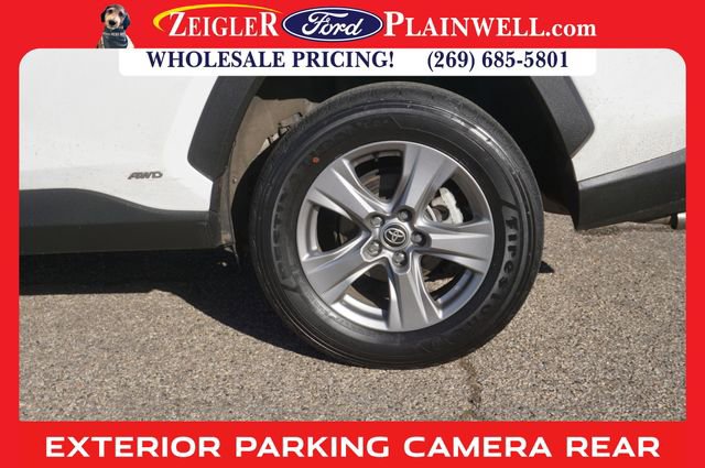 Used 2022 Toyota RAV4 XLE image 9