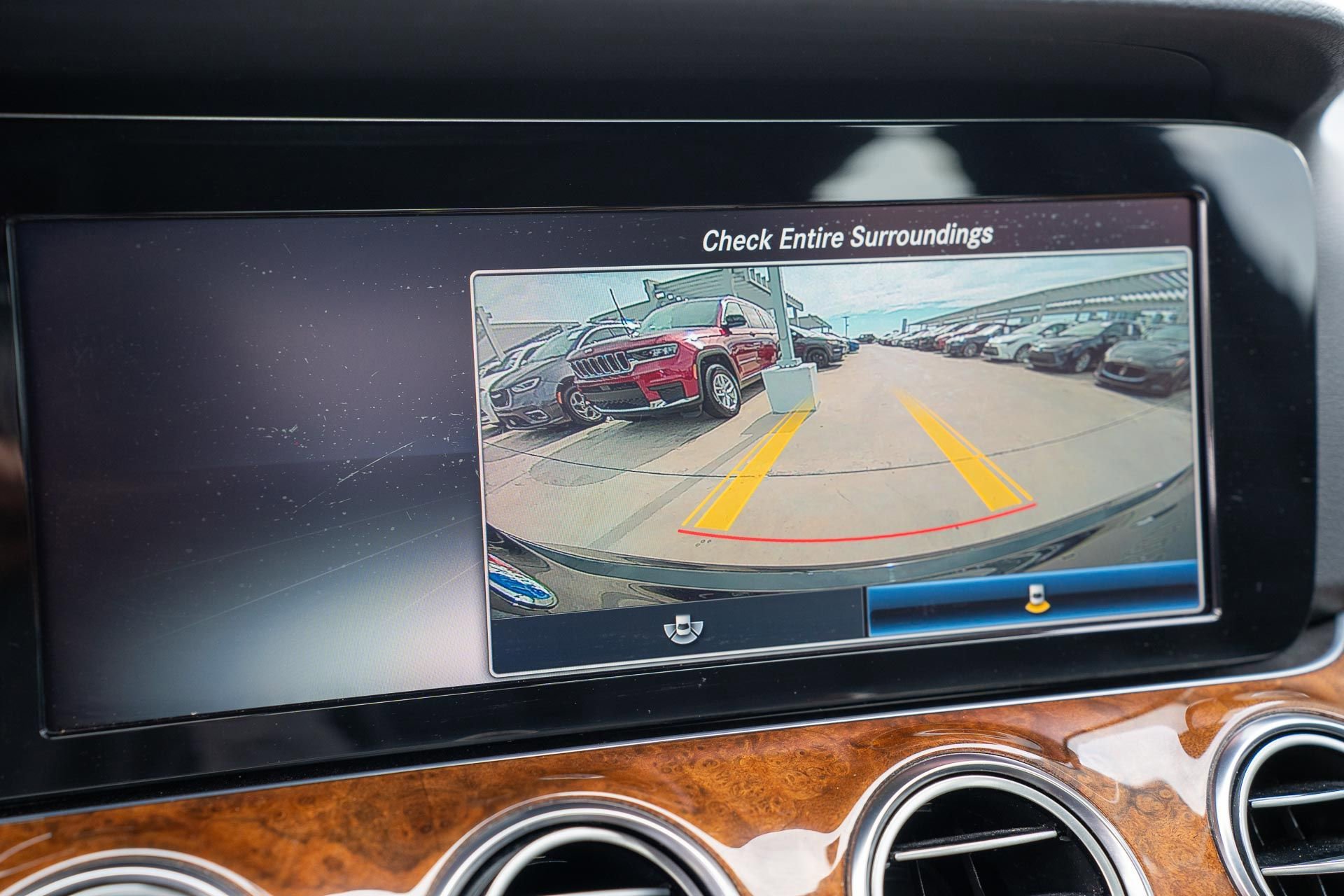 Used 2019 Mercedes-Benz E 300 4MATIC w/ Premium 1 Package image 35