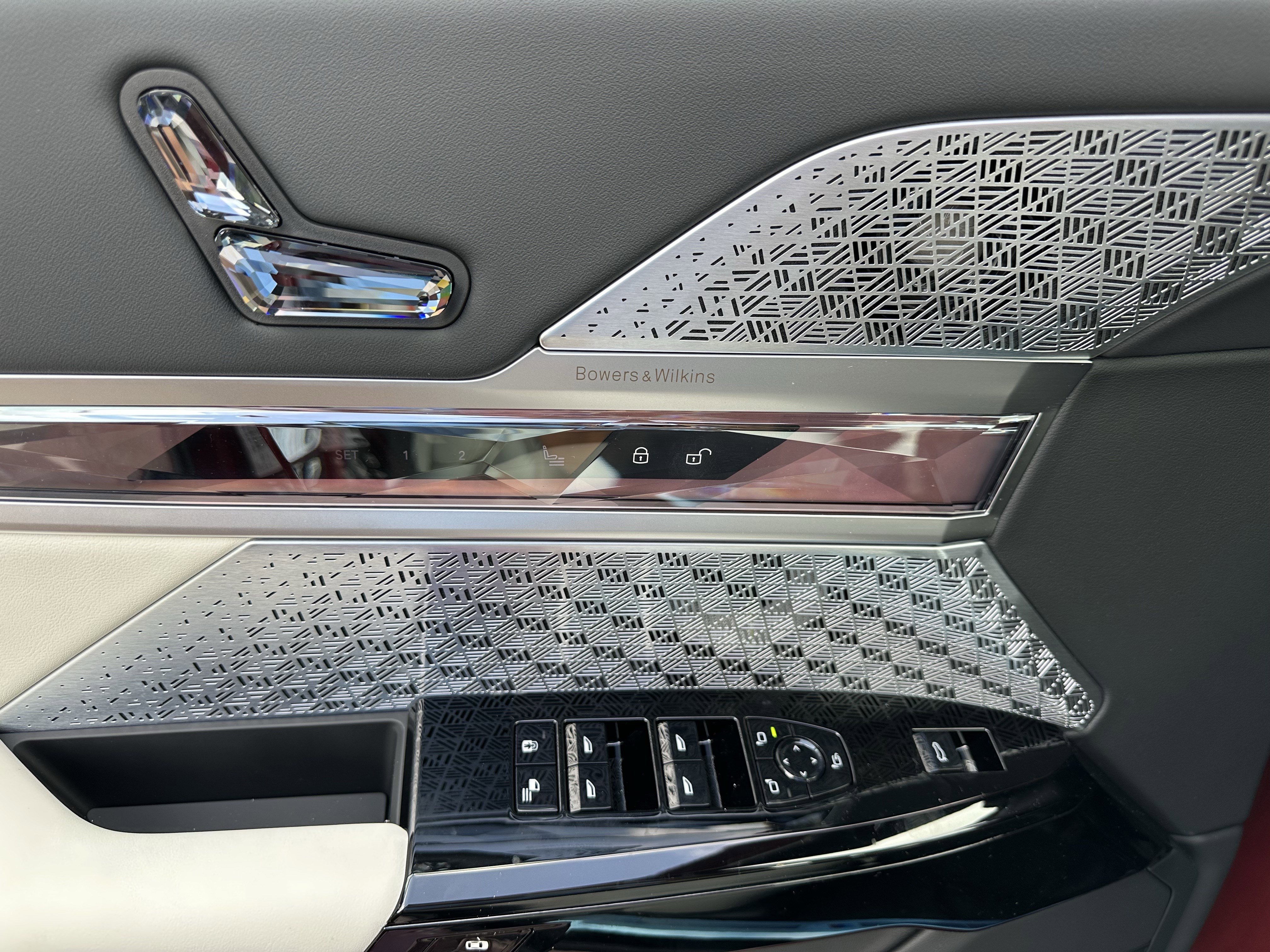 New 2026 BMW 760i xDrive w/ Executive Package image 12