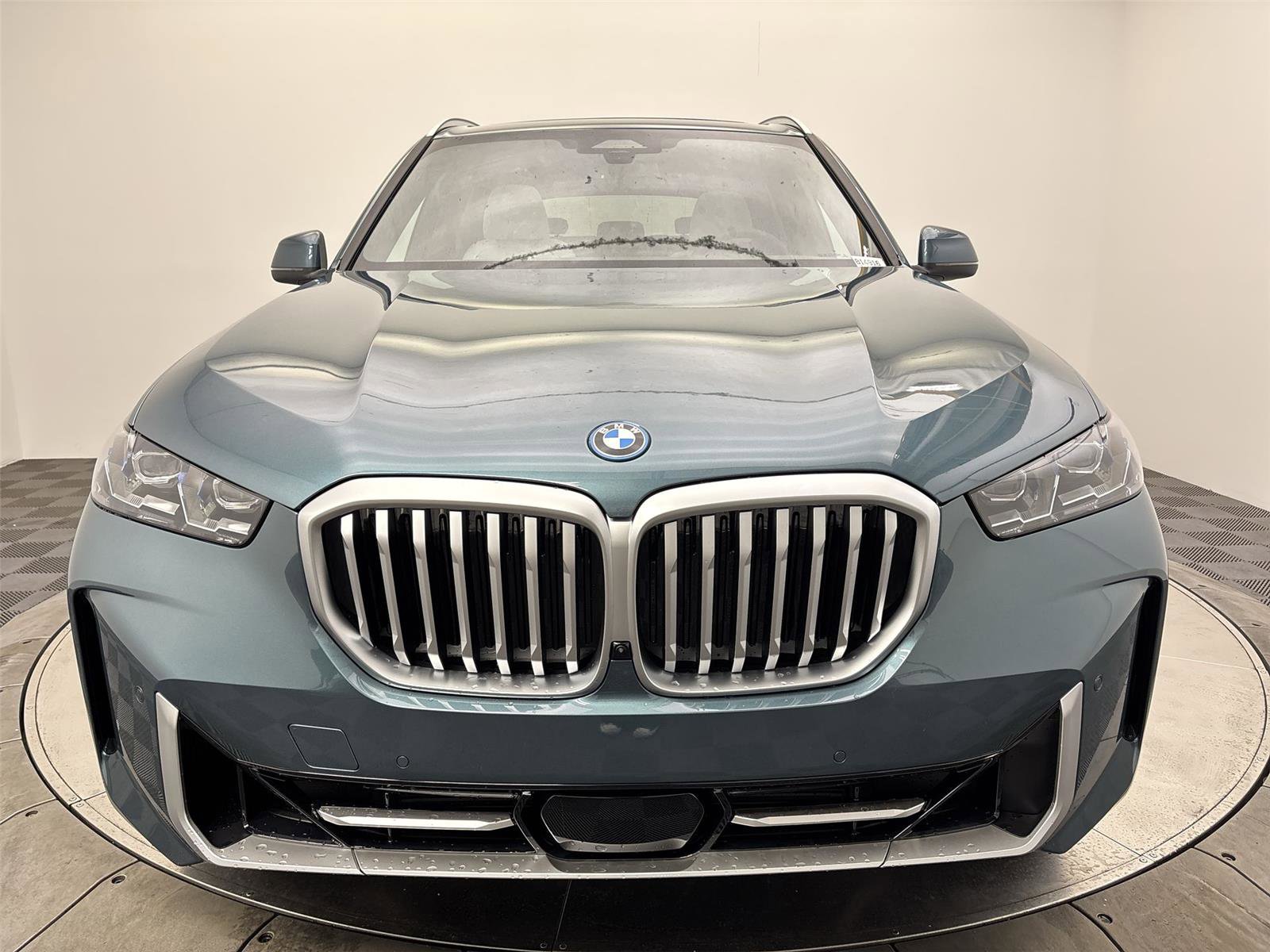 New 2026 BMW X5 xDrive50e w/ Climate Comfort Package image 14
