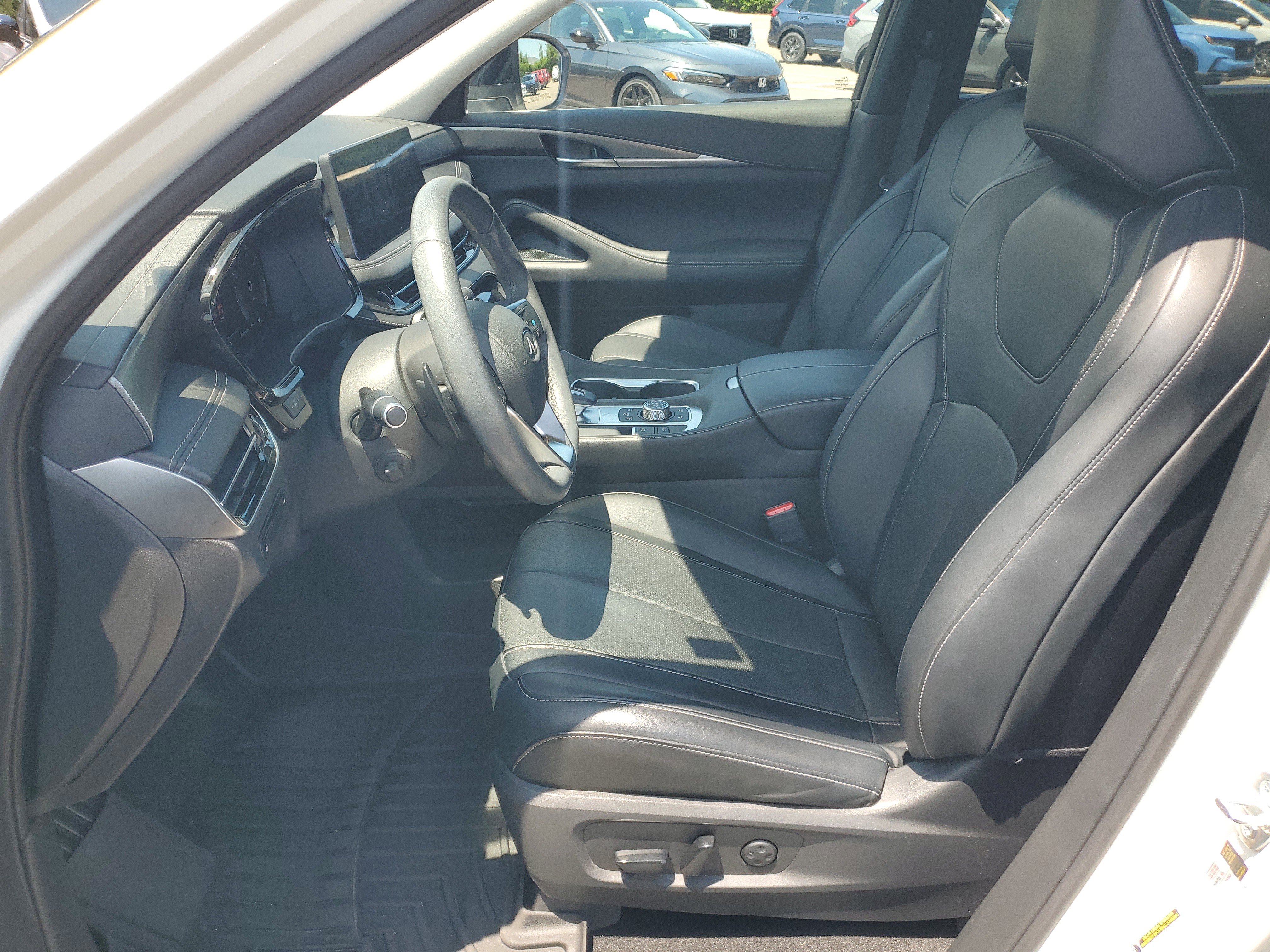 Used 2023 INFINITI QX60 Luxe image 27