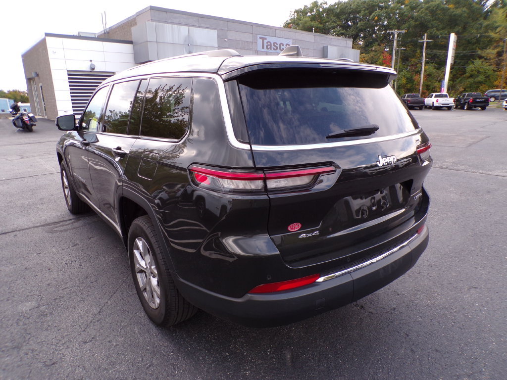 Used 2023 Jeep Grand Cherokee L Limited AWD/4WD image 13