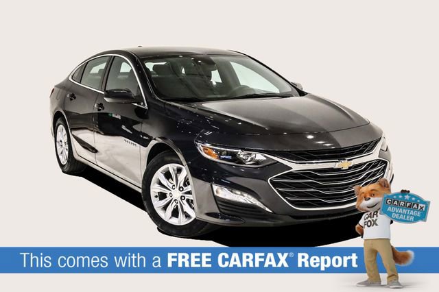 Used 2023 Chevrolet Malibu LT image 2