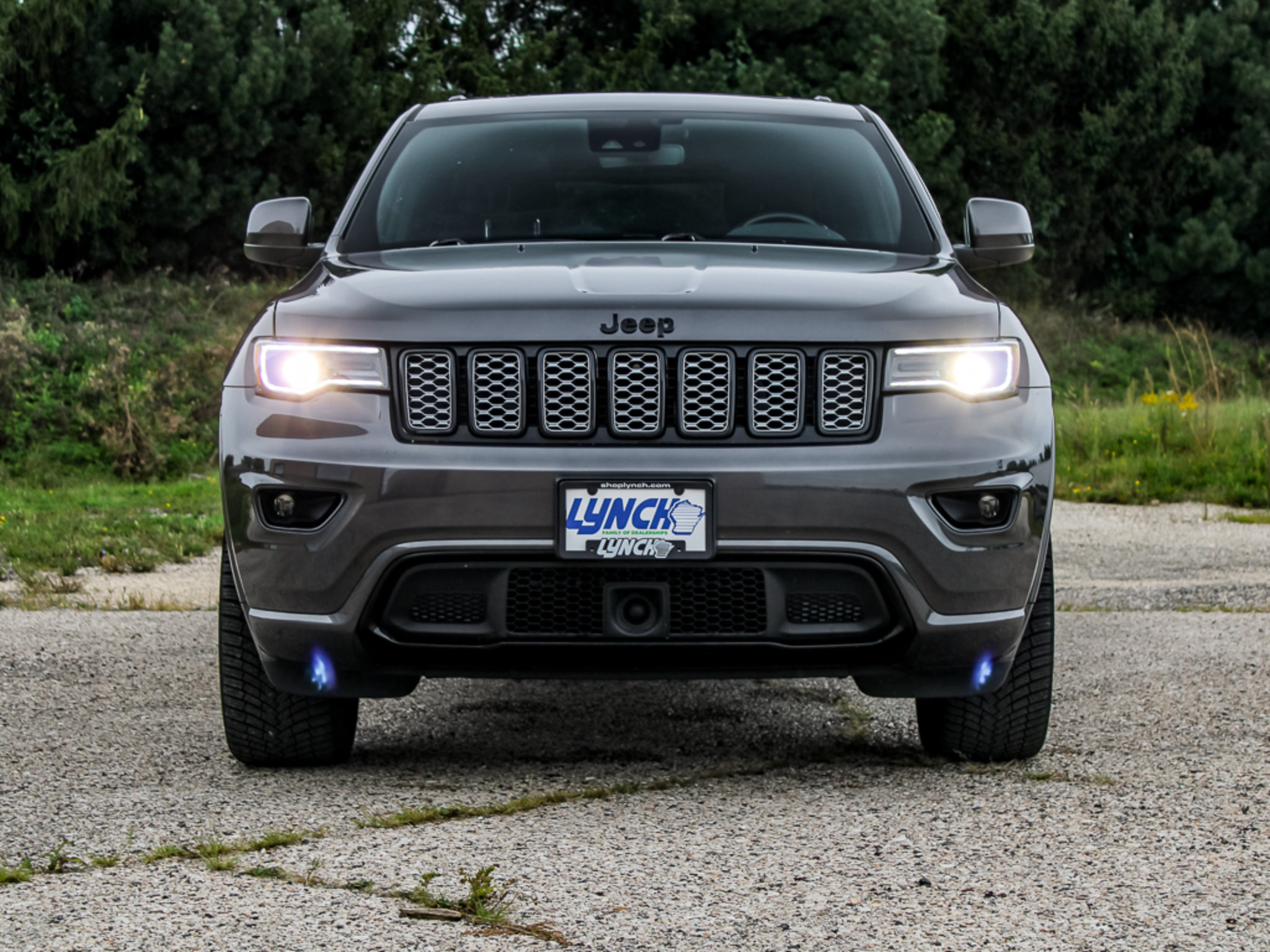 Used 2021 Jeep Grand Cherokee Laredo X AWD/4WD image 5