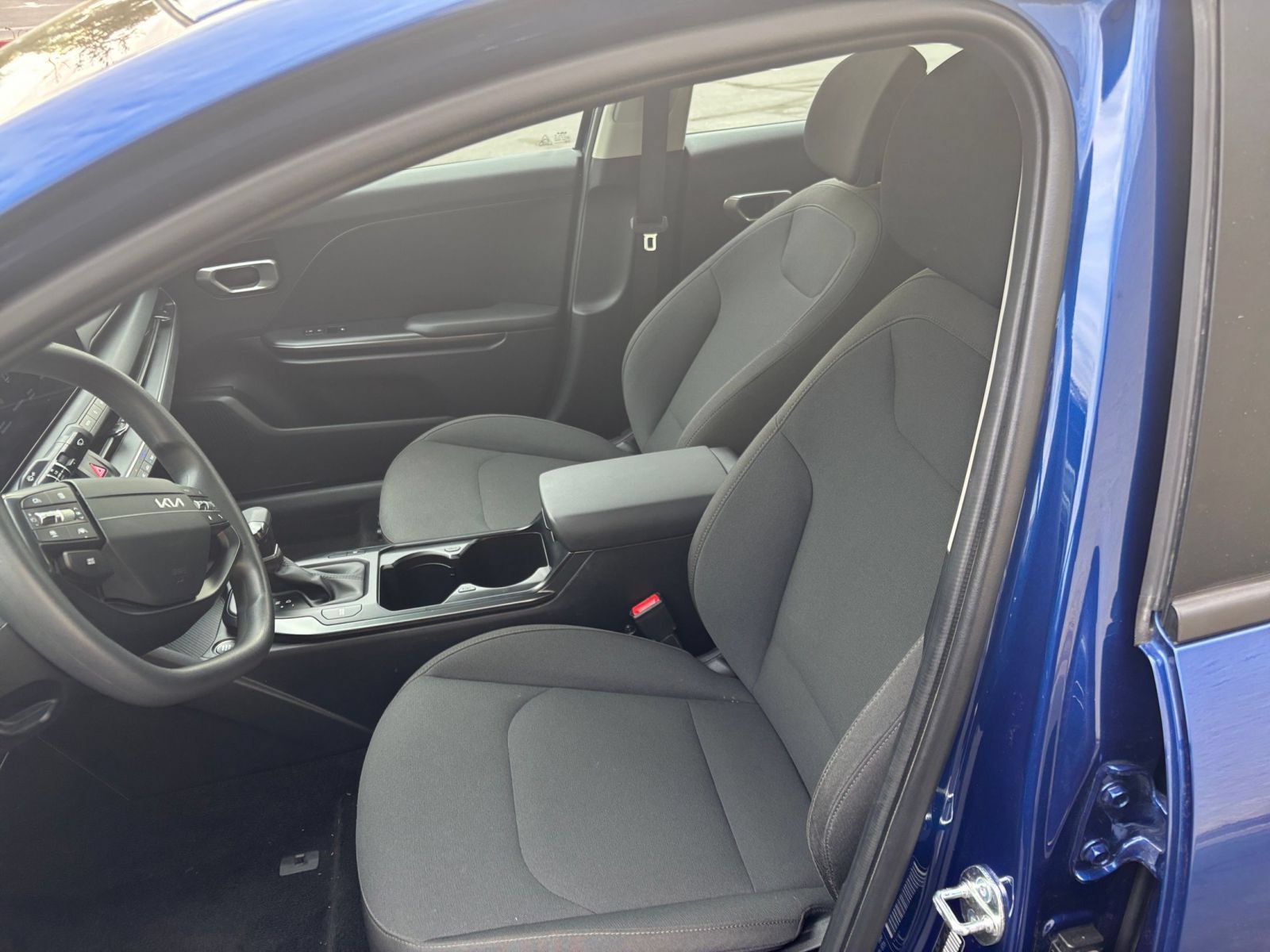 Used 2026 Kia K4 FWD image 34