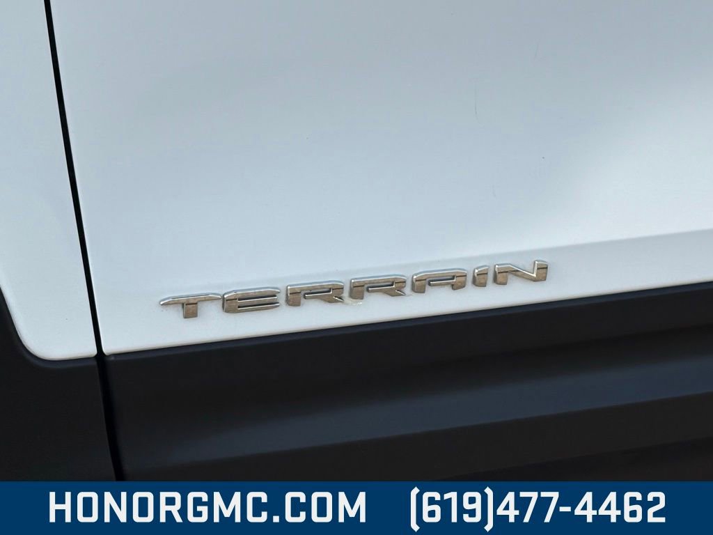 Used 2024 GMC Terrain SLT image 9