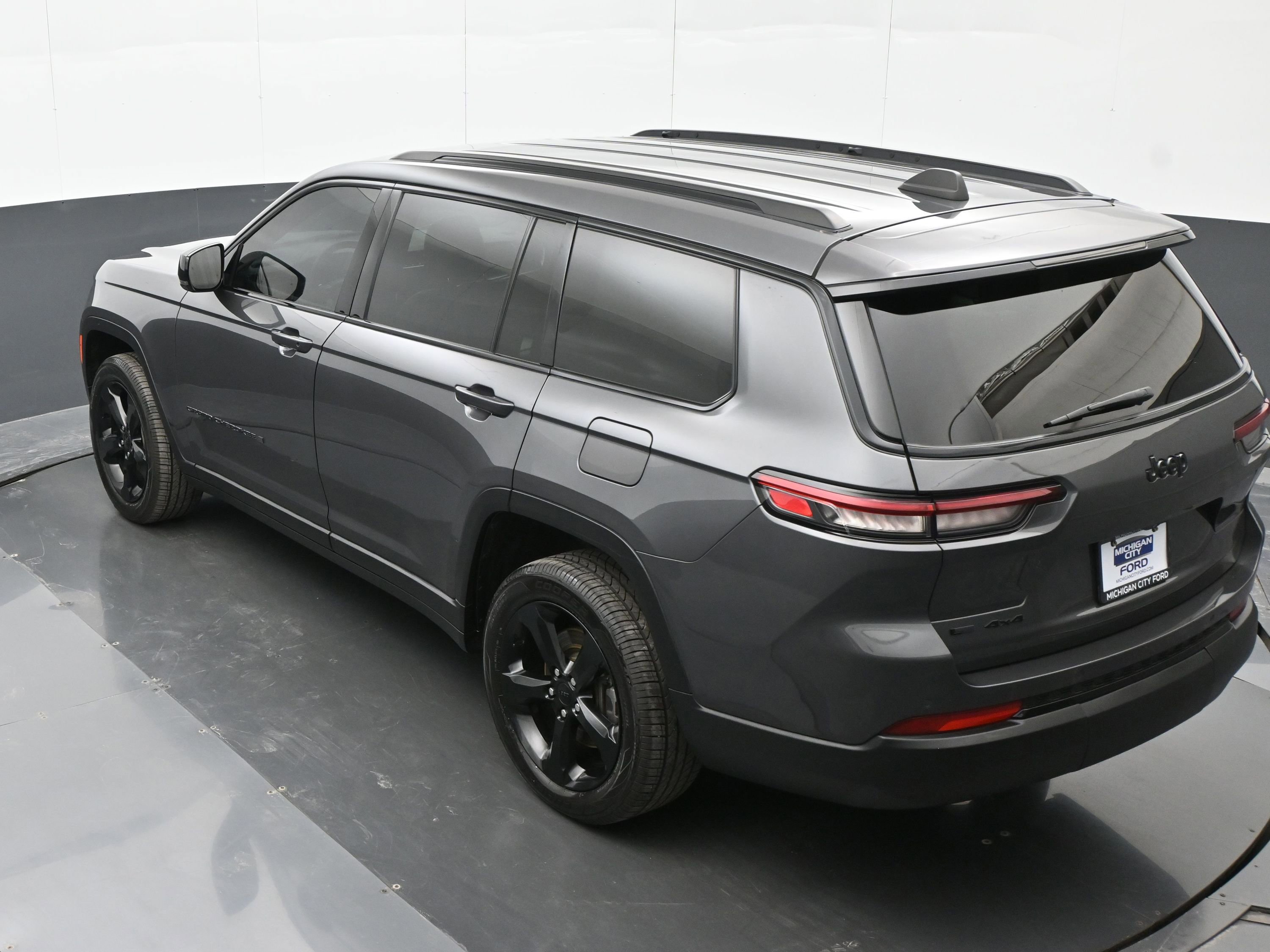 Used 2021 Jeep Grand Cherokee L Laredo AWD/4WD image 30
