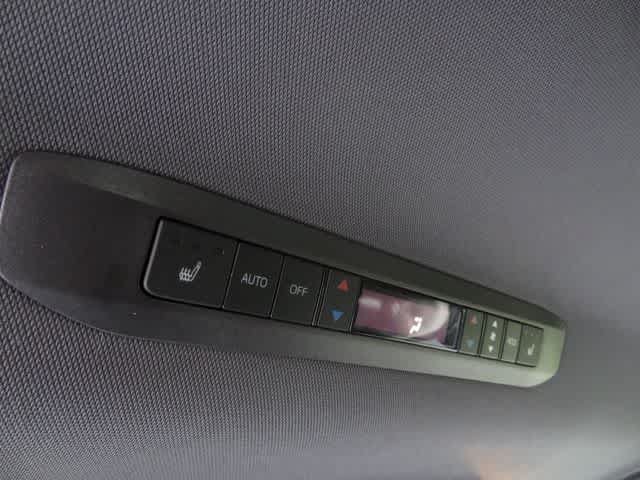Certified 2023 Toyota Sienna Platinum AWD/4WD image 12