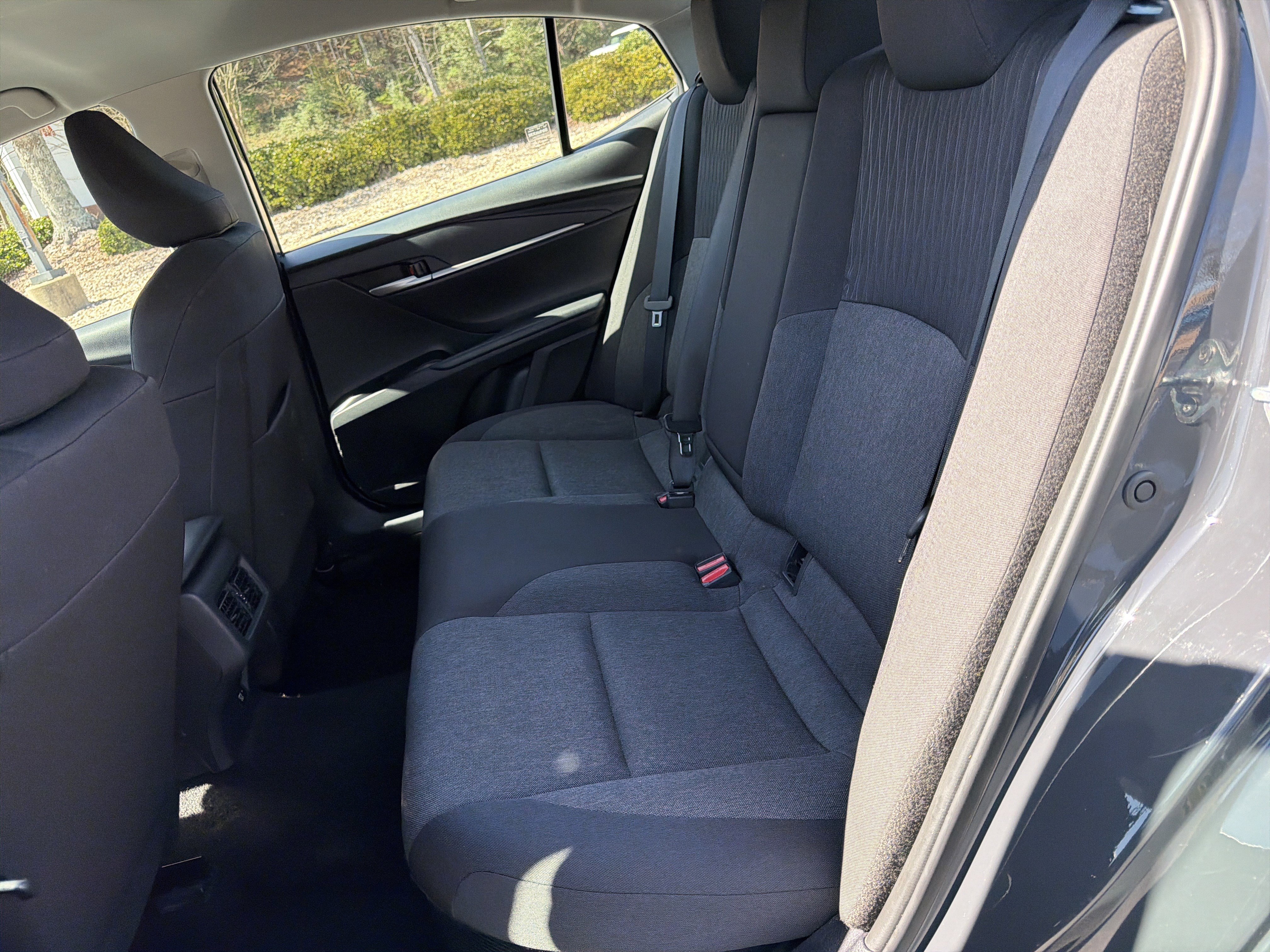 Used 2025 Toyota Camry LE image 20