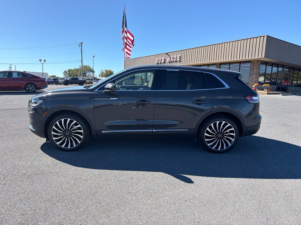 Certified 2022 Lincoln Nautilus Black Label w/ Class II Trailer Tow Package AWD/4WD image 2