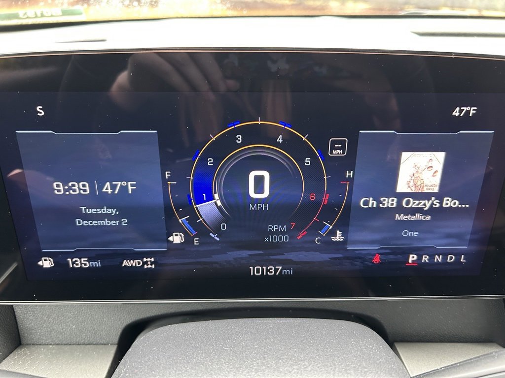 Used 2024 Chevrolet Traverse LT image 30