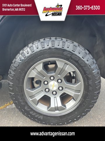 Used 2016 Chevrolet Tahoe LT w/ Luxury Package AWD/4WD image 23