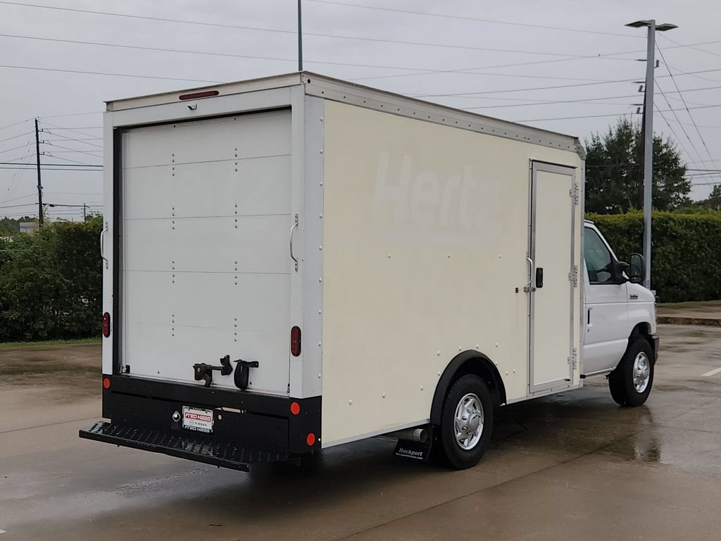 Used 2023 Ford E-350 and Econoline 350 Super Duty w/ Driver's Safety Package RWD image 5