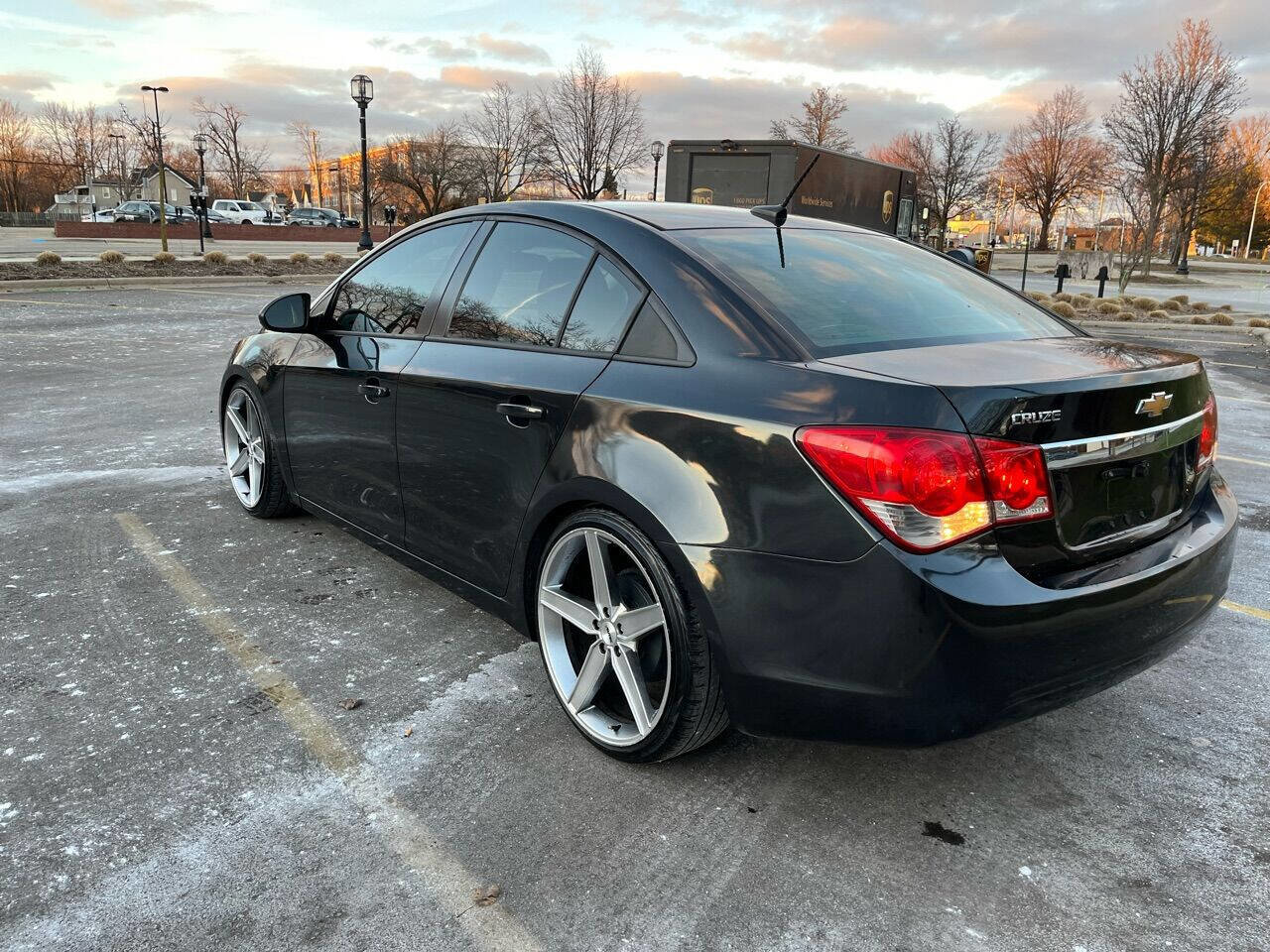 Used 2014 Chevrolet Cruze LS image 11