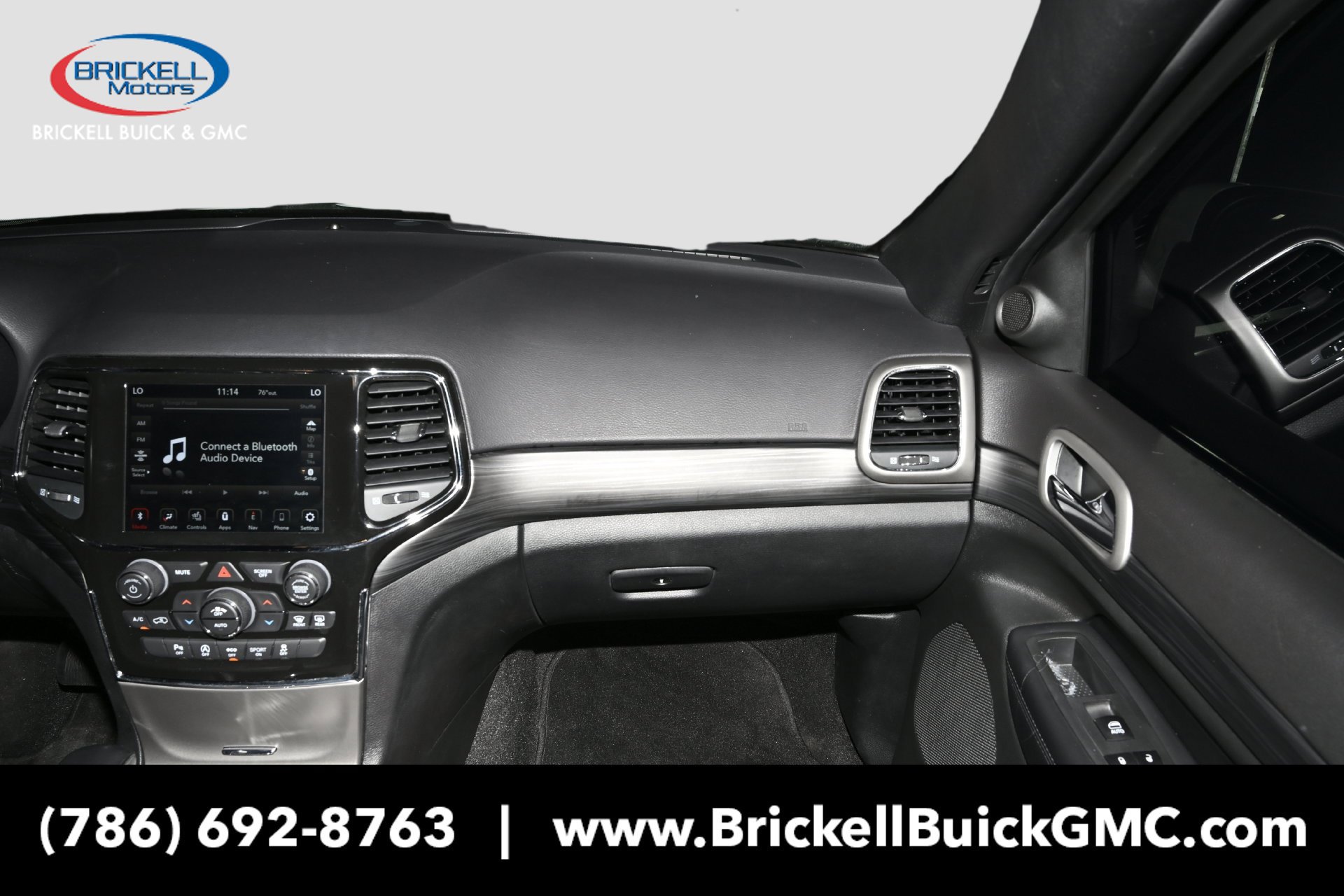 Used 2022 Jeep Grand Cherokee Laredo X AWD/4WD image 18