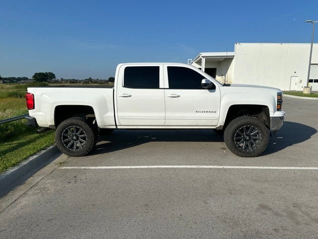 Used 2015 Chevrolet Silverado 1500 LT w/ All Star Edition AWD/4WD image 2