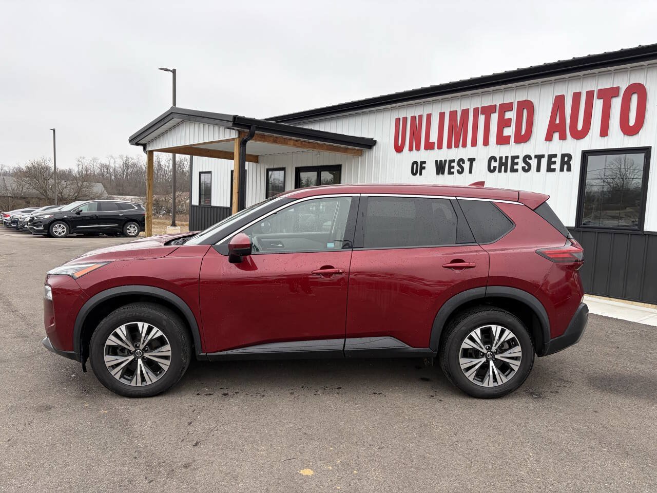 Used 2021 Nissan Rogue SV AWD/4WD image 12