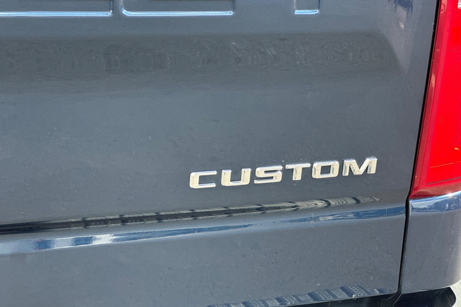 Used 2019 Chevrolet Silverado 1500 Custom Trail Boss w/ Custom Convenience Package AWD/4WD image 34