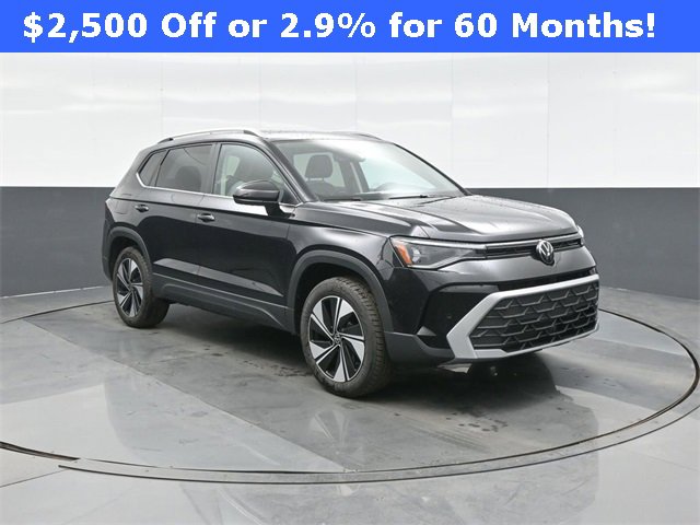 New 2026 Volkswagen Taos SE