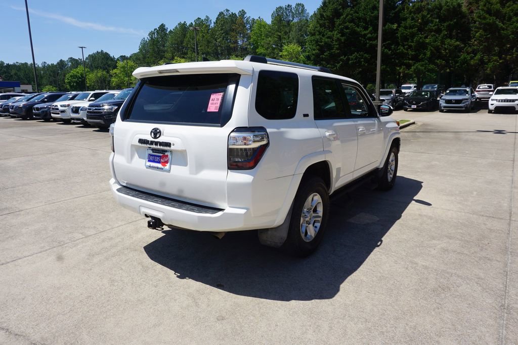 Used 2017 Toyota 4Runner SR5 image 19