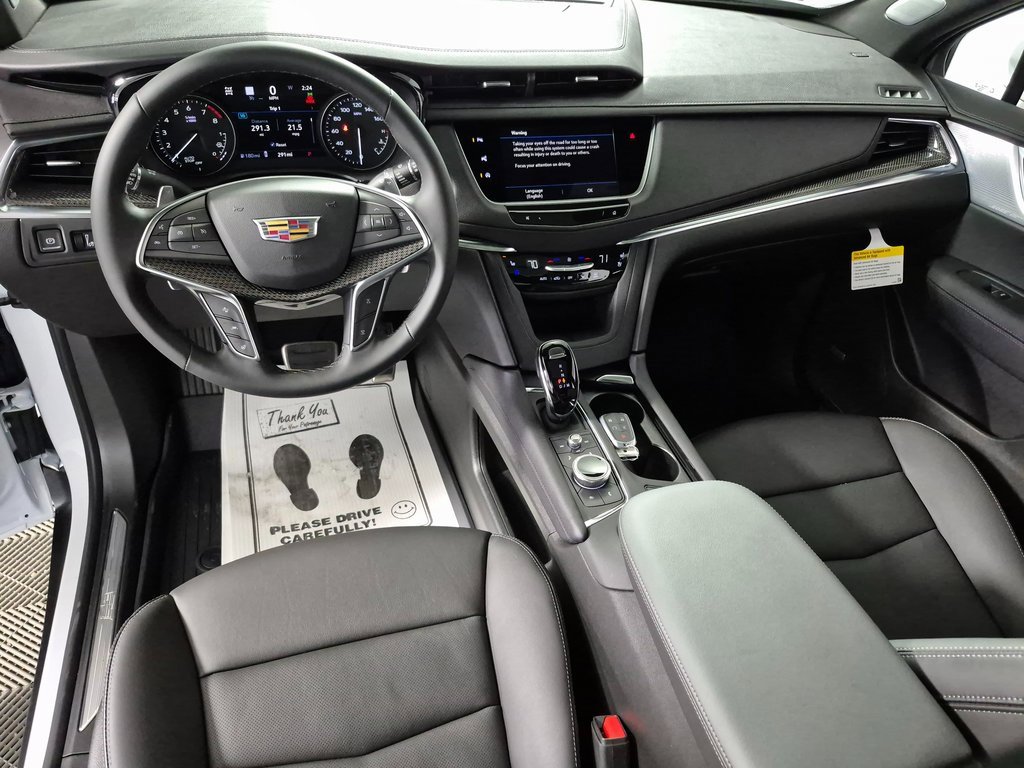 New 2026 Cadillac XT5 Sportv w/ LPO, Floor Liner Package image 2