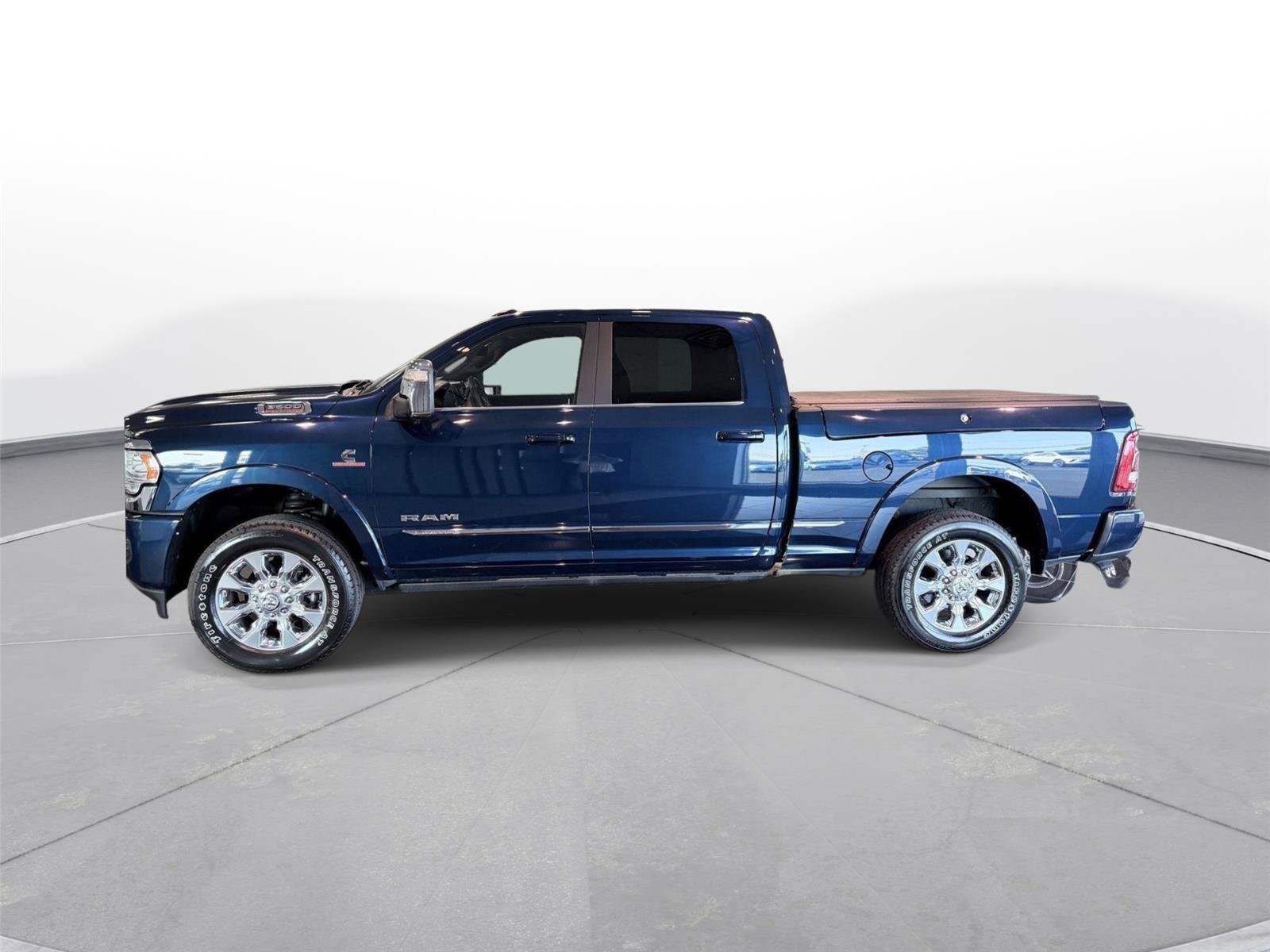 Used 2024 RAM 3500 Limited AWD/4WD image 22