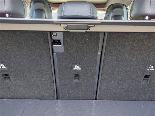 New 2026 Mercedes-Benz GLC 300 image 18