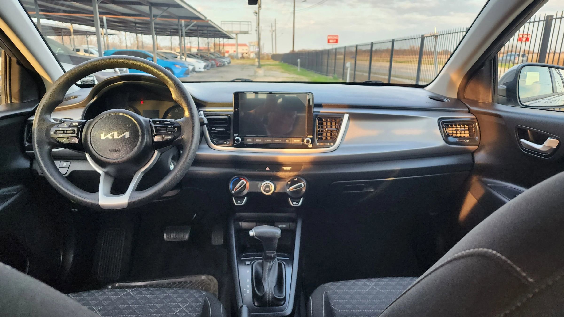 Used 2022 Kia Rio S image 20