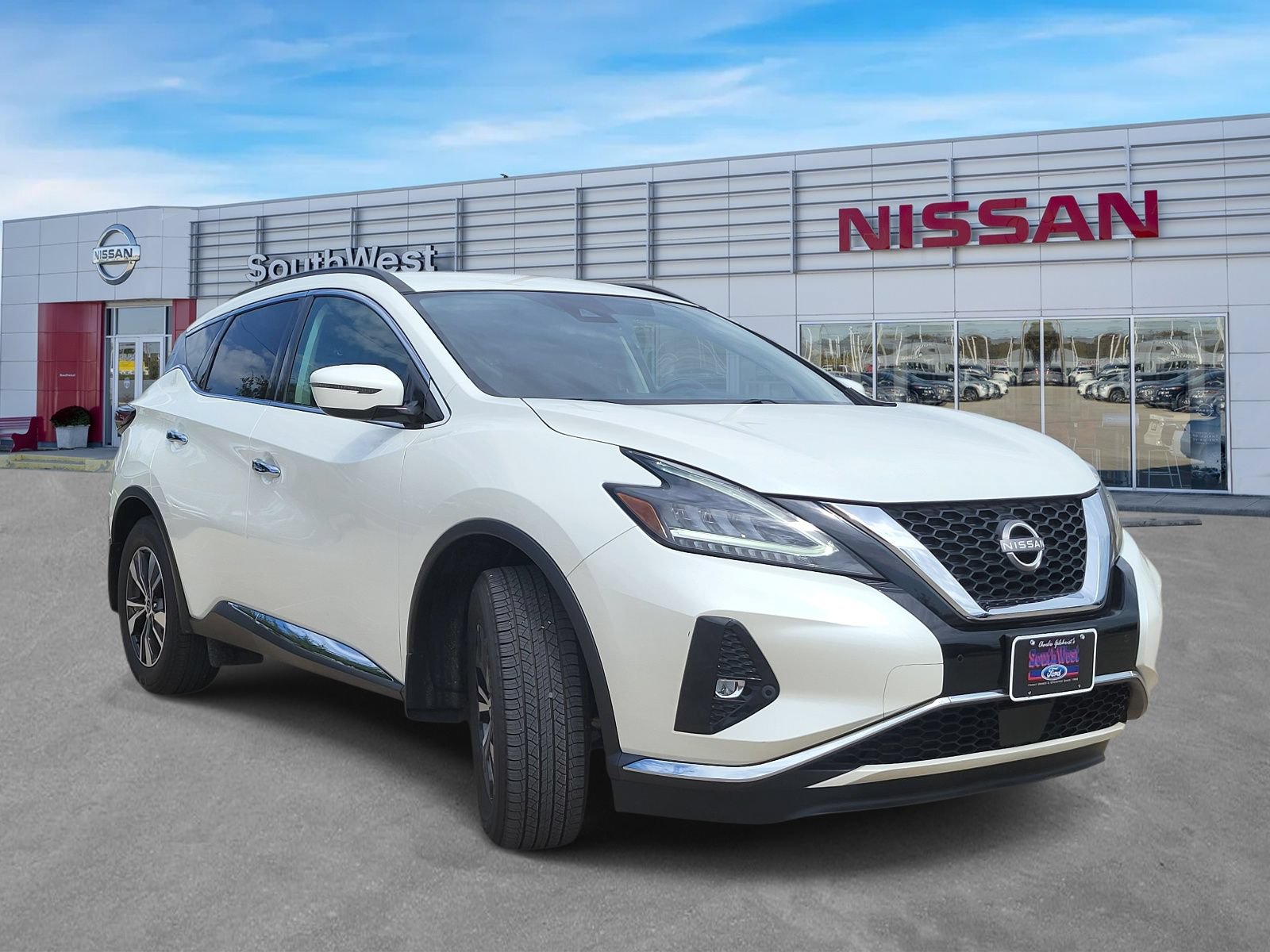 Used 2024 Nissan Murano SV FWD image 3