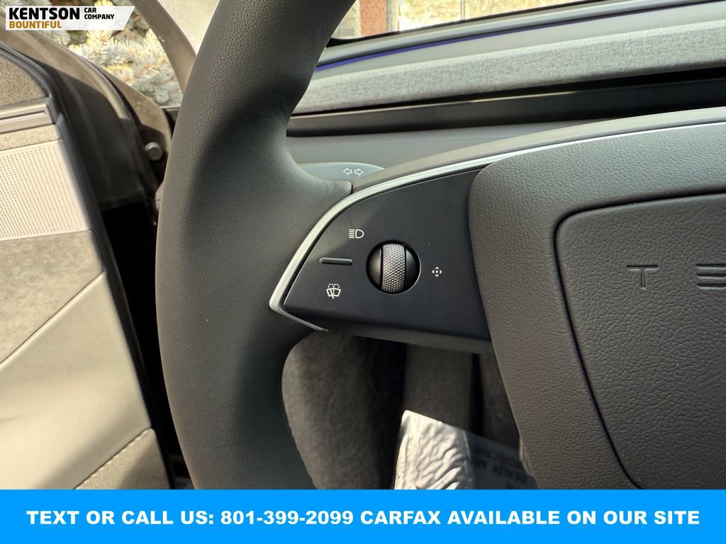 Used 2026 Tesla Model Y AWD image 19