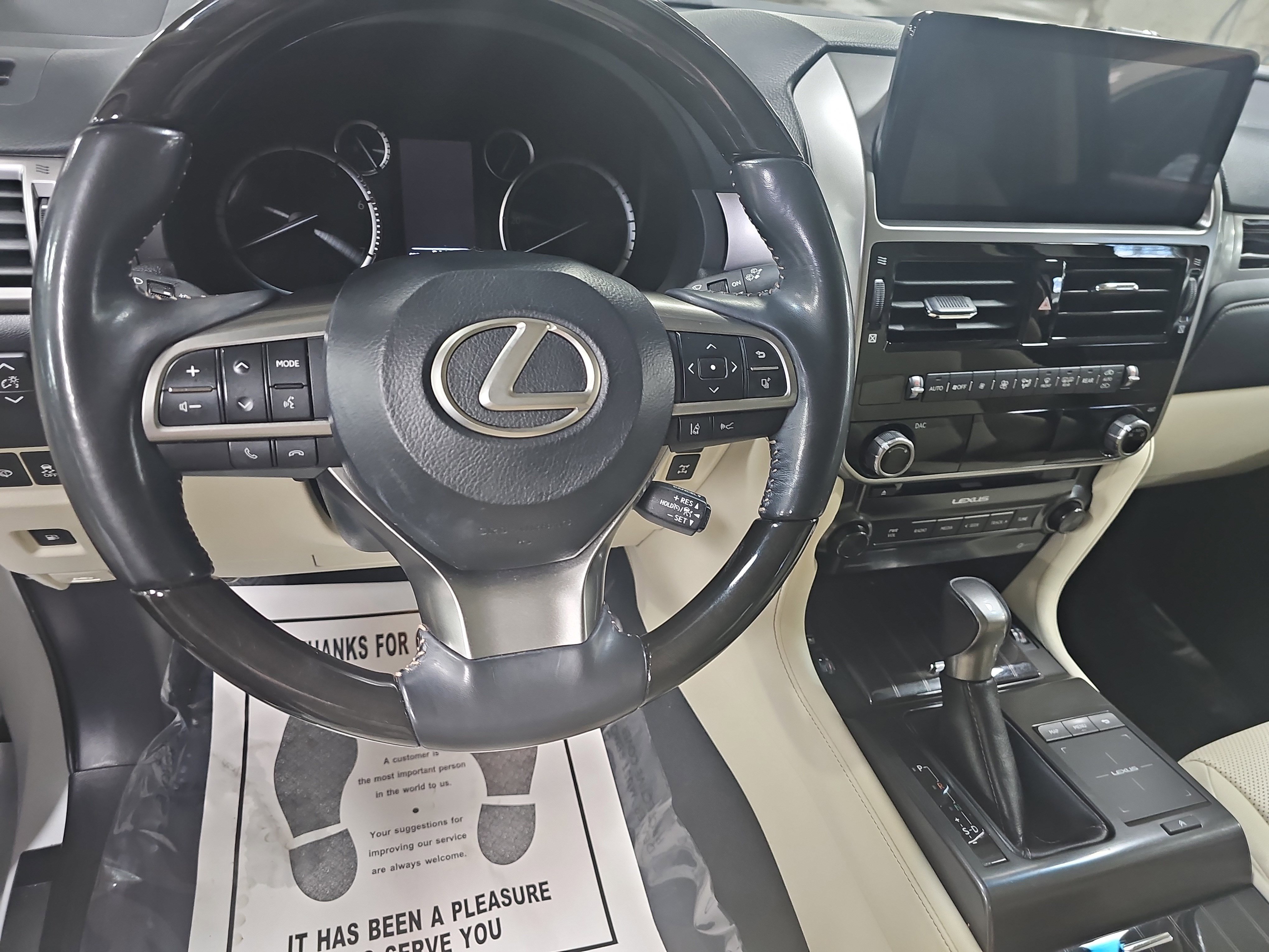 Used 2023 Lexus GX 460 Premium image 17