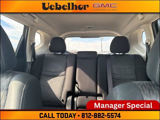 Used 2017 Nissan Rogue SV w/ SV Premium Package image 19