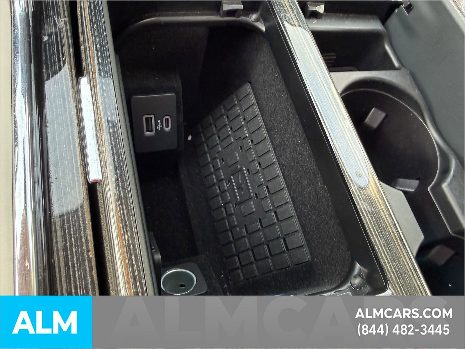 Used 2024 Lincoln Navigator L Black Label AWD/4WD image 22