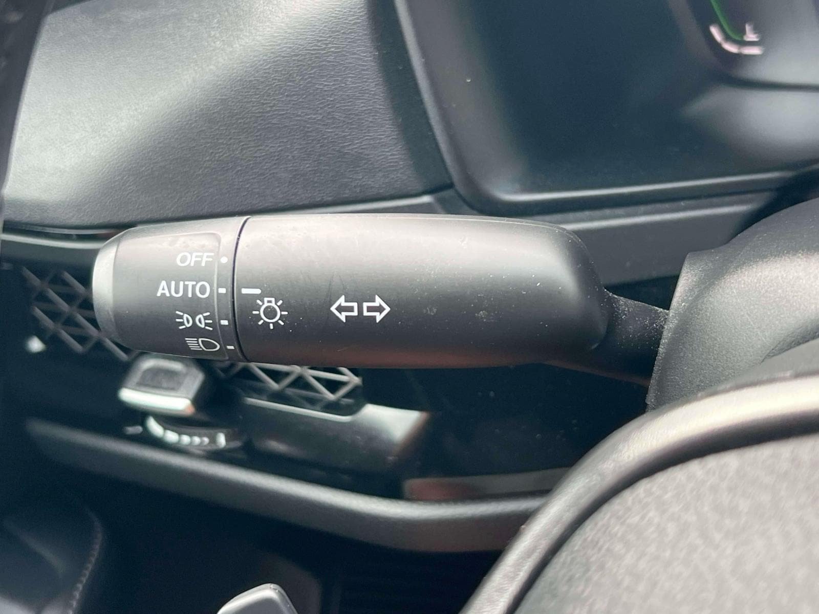 Used 2025 Honda Accord Sport image 11