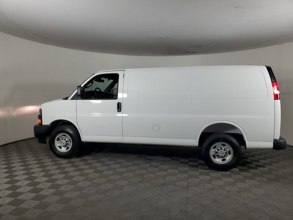 New 2026 Chevrolet Express 2500 w/ Driver Convenience Package image 7