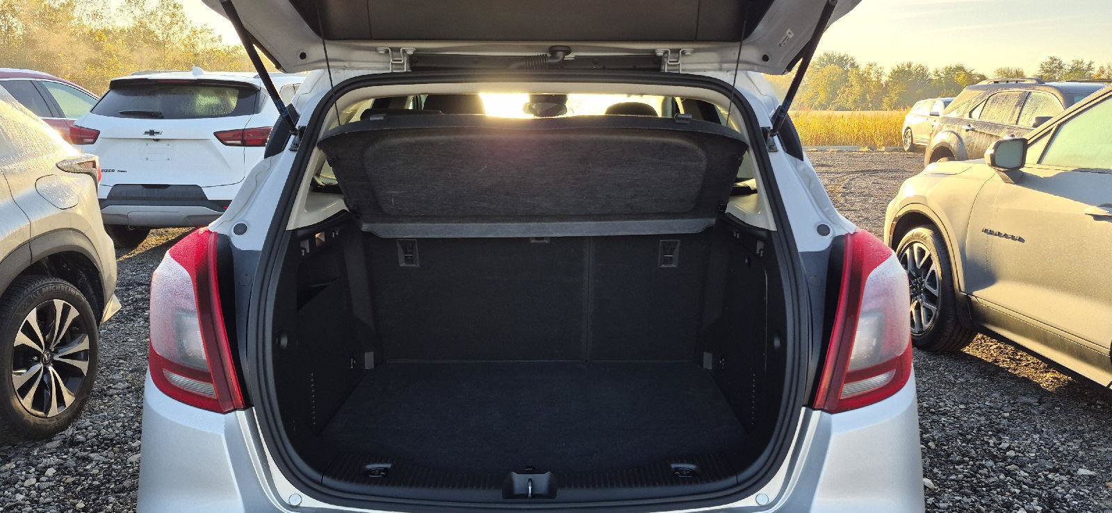 Used 2019 Buick Encore Preferred FWD image 5