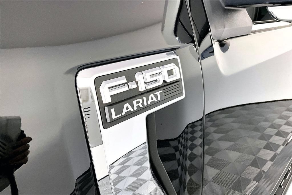 Used 2023 Ford F150 Lariat w/ Equipment Group 502A High AWD/4WD image 14