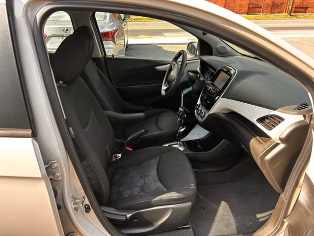 Used 2018 Chevrolet Spark LT FWD image 12