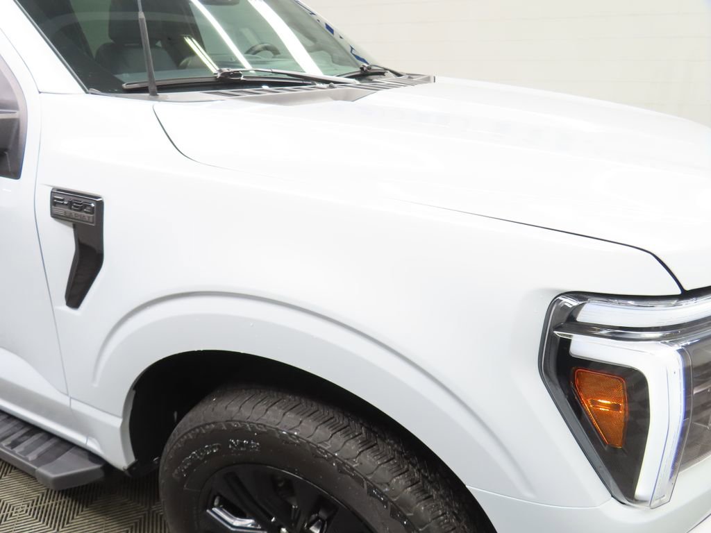 Used 2025 Ford F150 Lariat AWD/4WD image 33