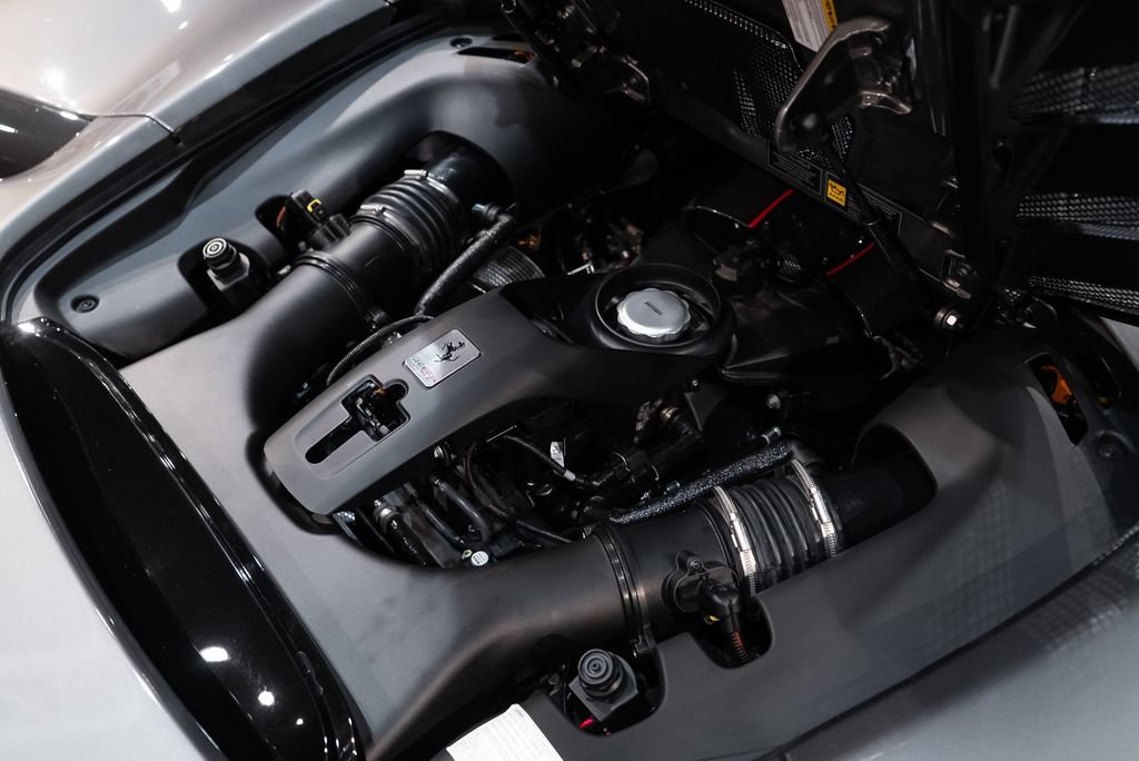 Certified 2019 Ferrari 488 Pista Spider RWD image 48