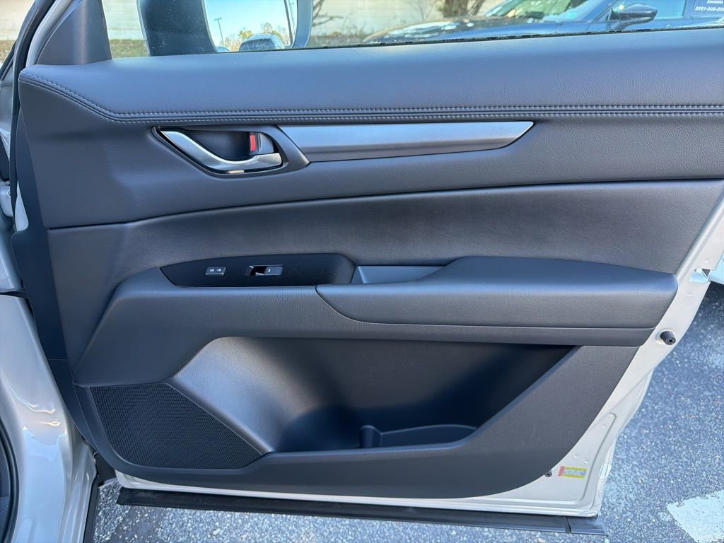 New 2025 MAZDA CX-5 AWD 2.5 S w/ Preferred Package image 26